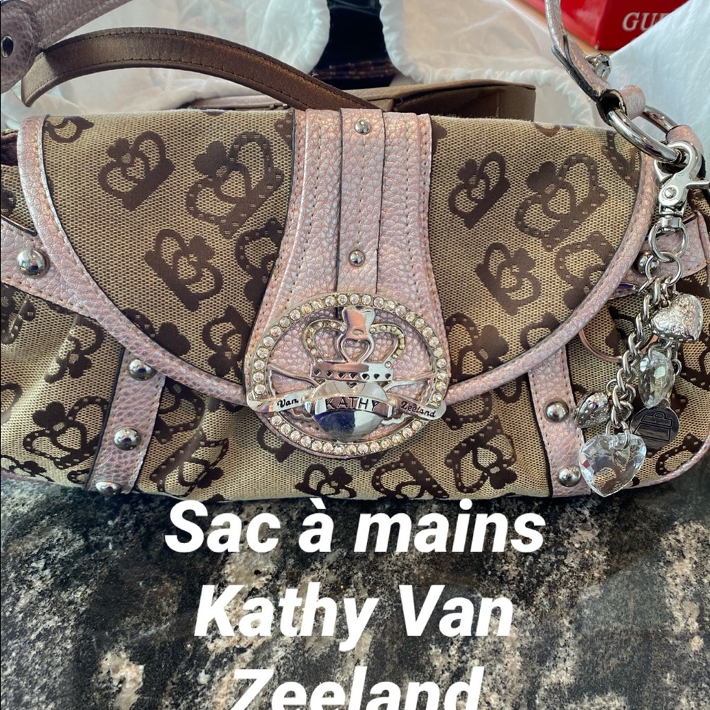 Handbag - Picture 1 of 1